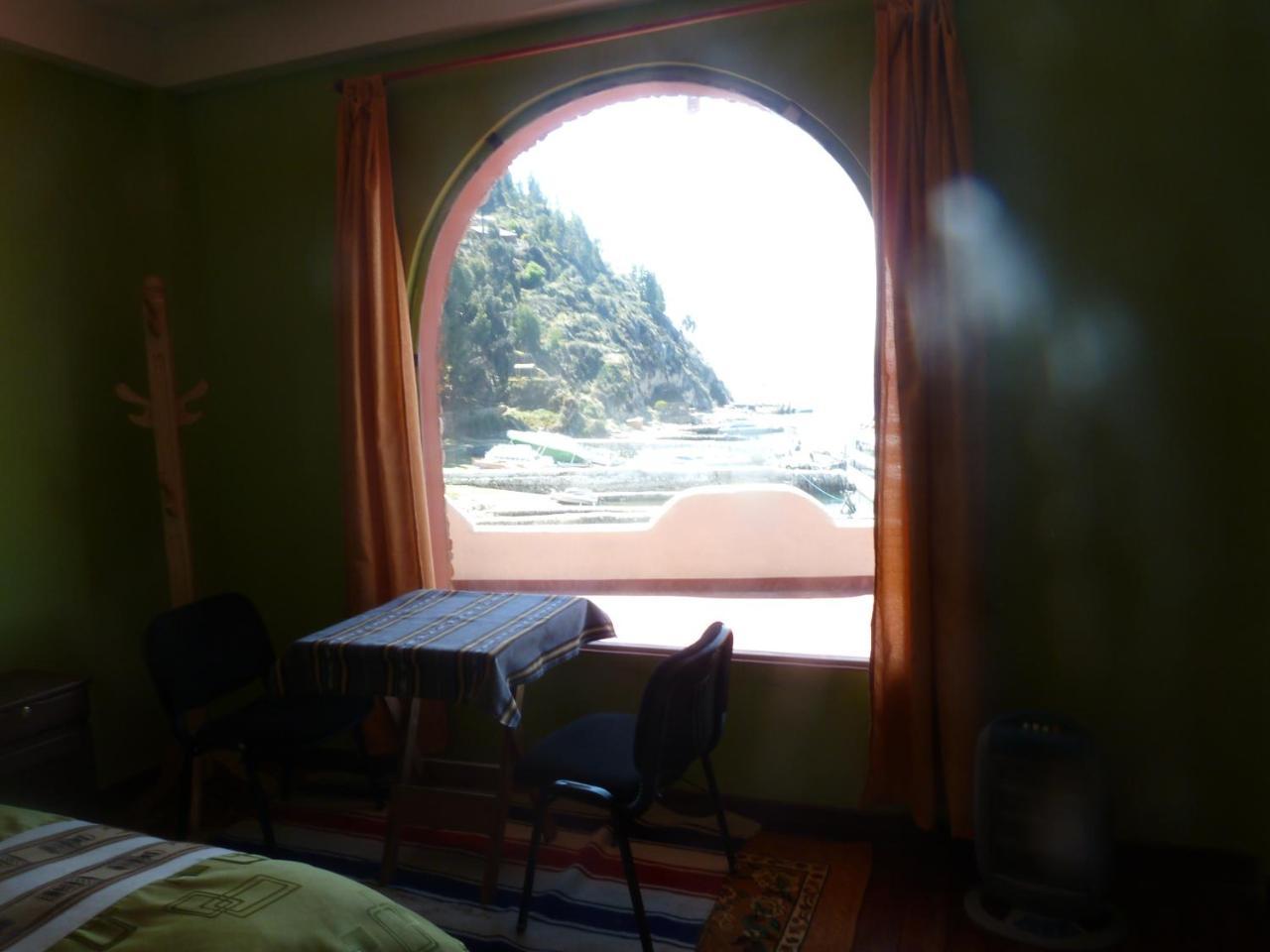 Hostal Puerto Yumani Hotel Isla del Sol Kültér fotó